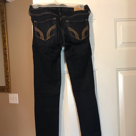 Hollister - Women’s Dark Wash Skinny Jeans - 1R - Picture 3 of 3